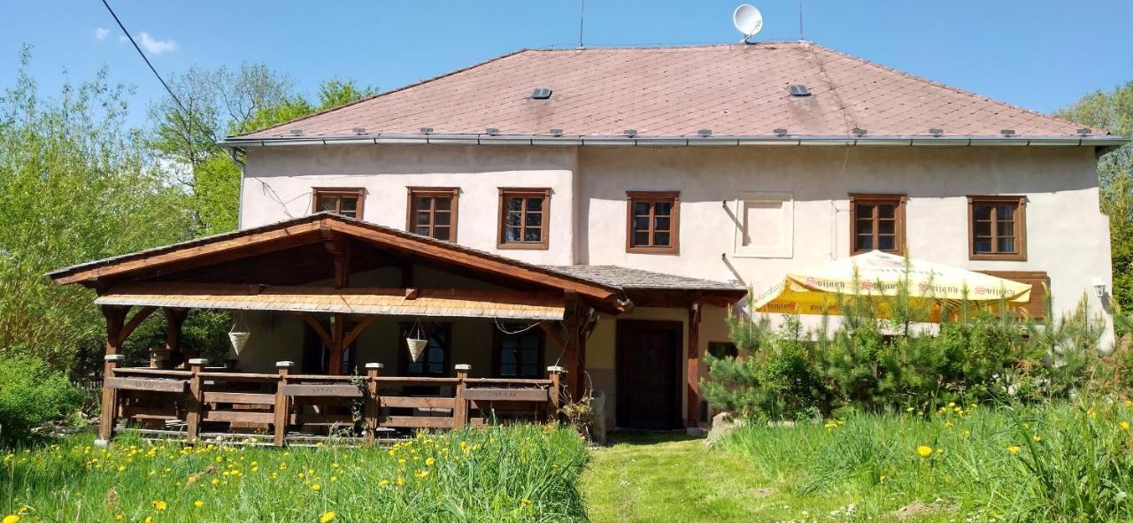 Ubytování Elias Cerna v Posumavi Exterior foto